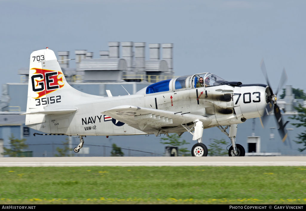 Aircraft Photo of N65164 / 35152 | Douglas EA-1E Skyraider | USA - Navy | AirHistory.net #15114