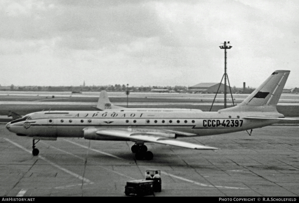Aircraft Photo of CCCP-42397 | Tupolev Tu-104A | Aeroflot | AirHistory.net #15147