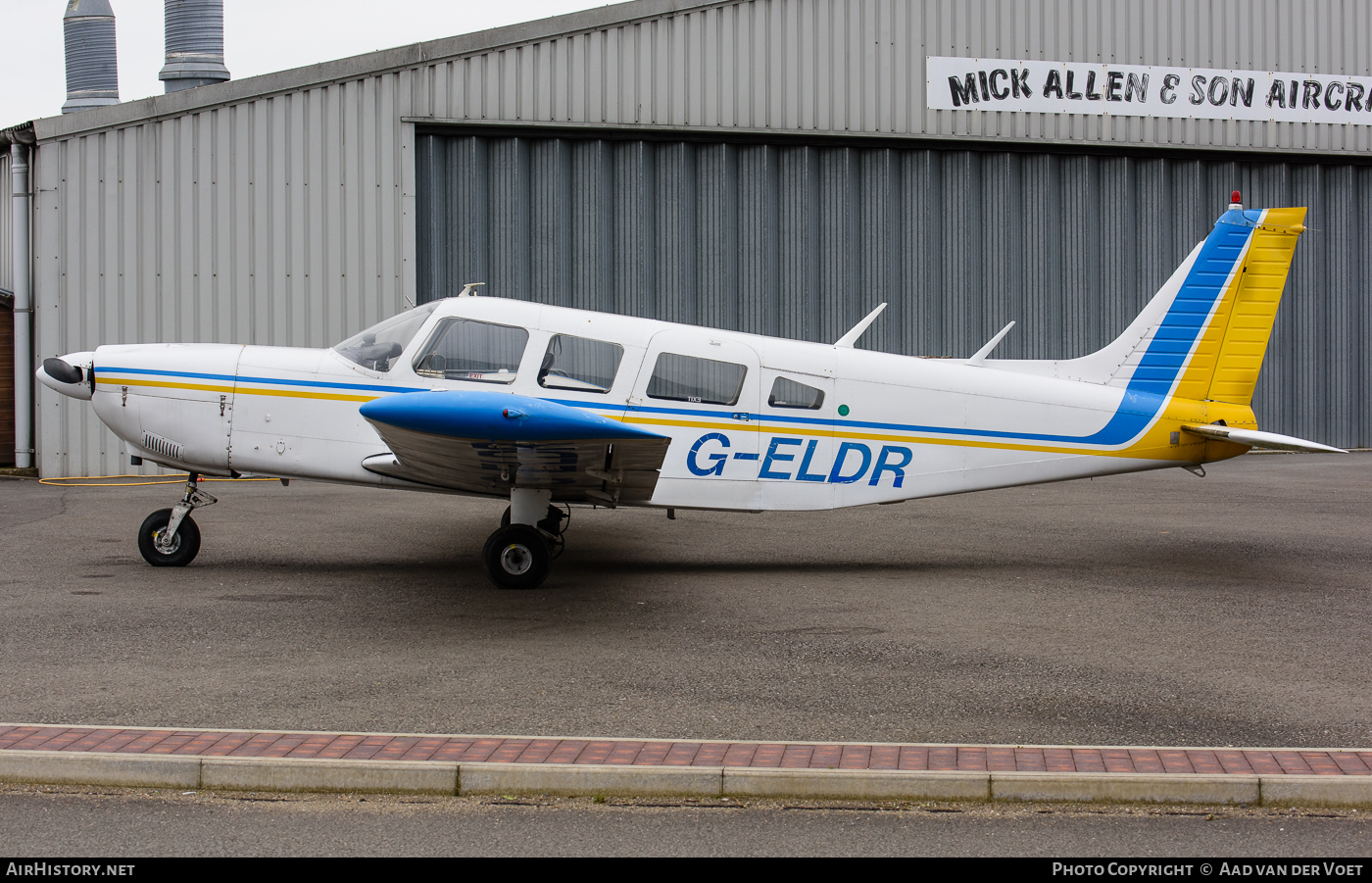 Aircraft Photo of G-ELDR | Piper PA-32-260 Cherokee Six | AirHistory.net #15170