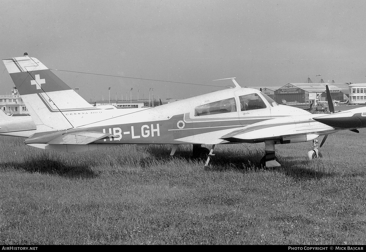 Aircraft Photo of HB-LGH | Cessna 310Q | AirHistory.net #15375