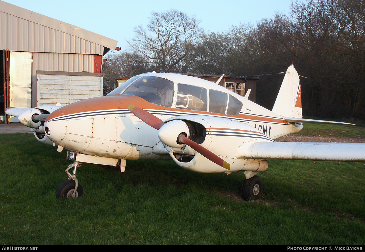 Aircraft Photo of G-ASMY | Piper PA-23-160 Apache | AirHistory.net #15714