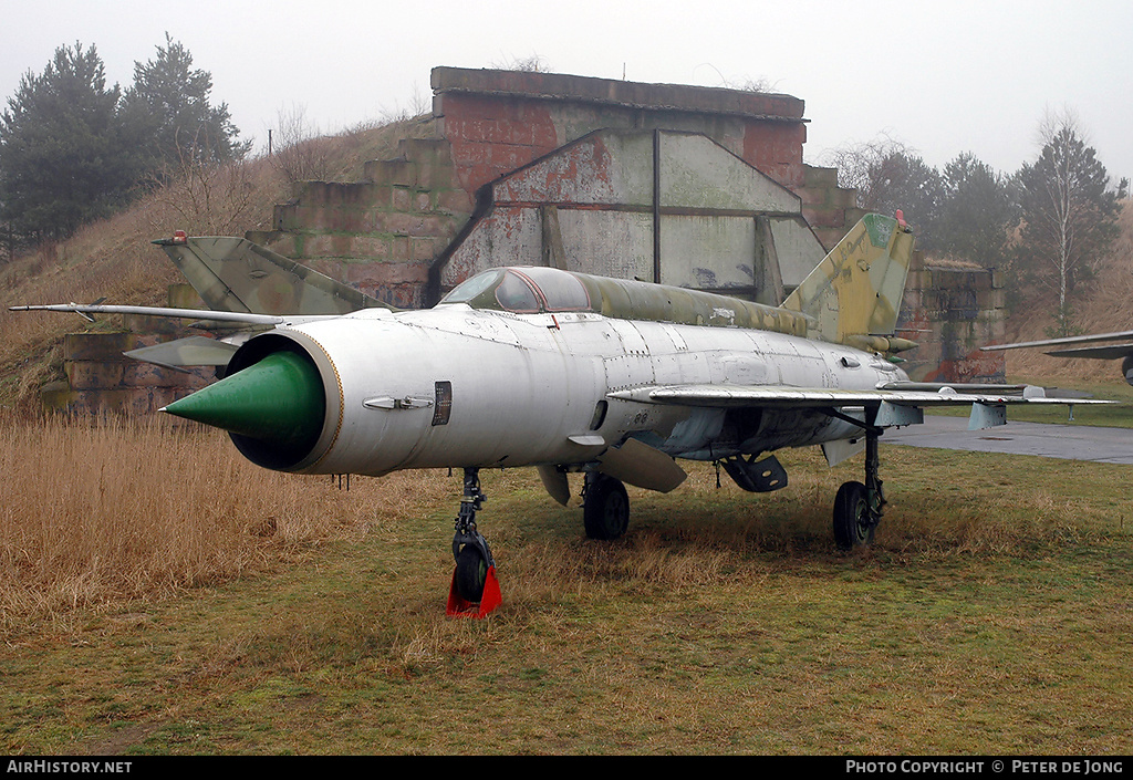 Aircraft Photo of 589 | Mikoyan-Gurevich MiG-21M | East Germany - Air Force | AirHistory.net #15750