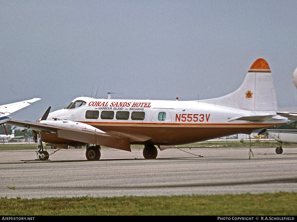 Aircraft Photo of N5553V | De Havilland D.H. 104 Dove 6BA | Coral Sands Hotel | AirHistory.net #15796
