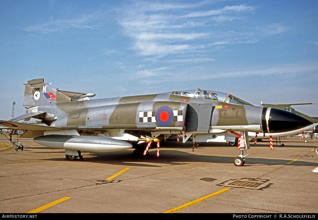 Aircraft Photo of XV572 | McDonnell Douglas F-4K Phantom FG1 | UK - Air Force | AirHistory.net #15803