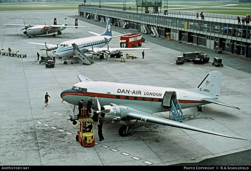 Aircraft Photo of G-AMSU | Douglas C-47B Dakota Mk.4 | Dan-Air London | AirHistory.net #15810