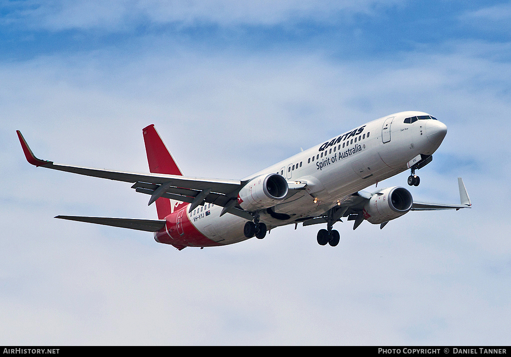 Aircraft Photo of VH-VYJ | Boeing 737-838 | Qantas | AirHistory.net #16018