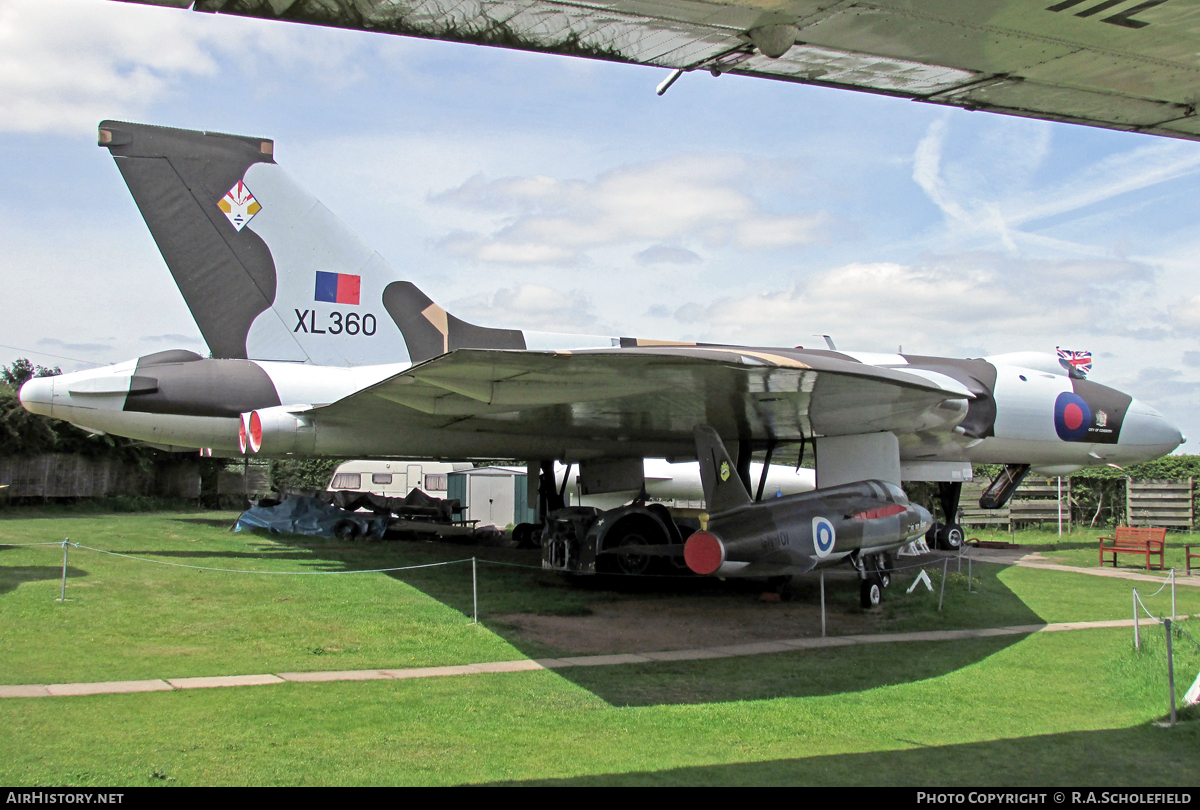 Aircraft Photo of XL360 | Avro 698 Vulcan B.2 | UK - Air Force | AirHistory.net #16021