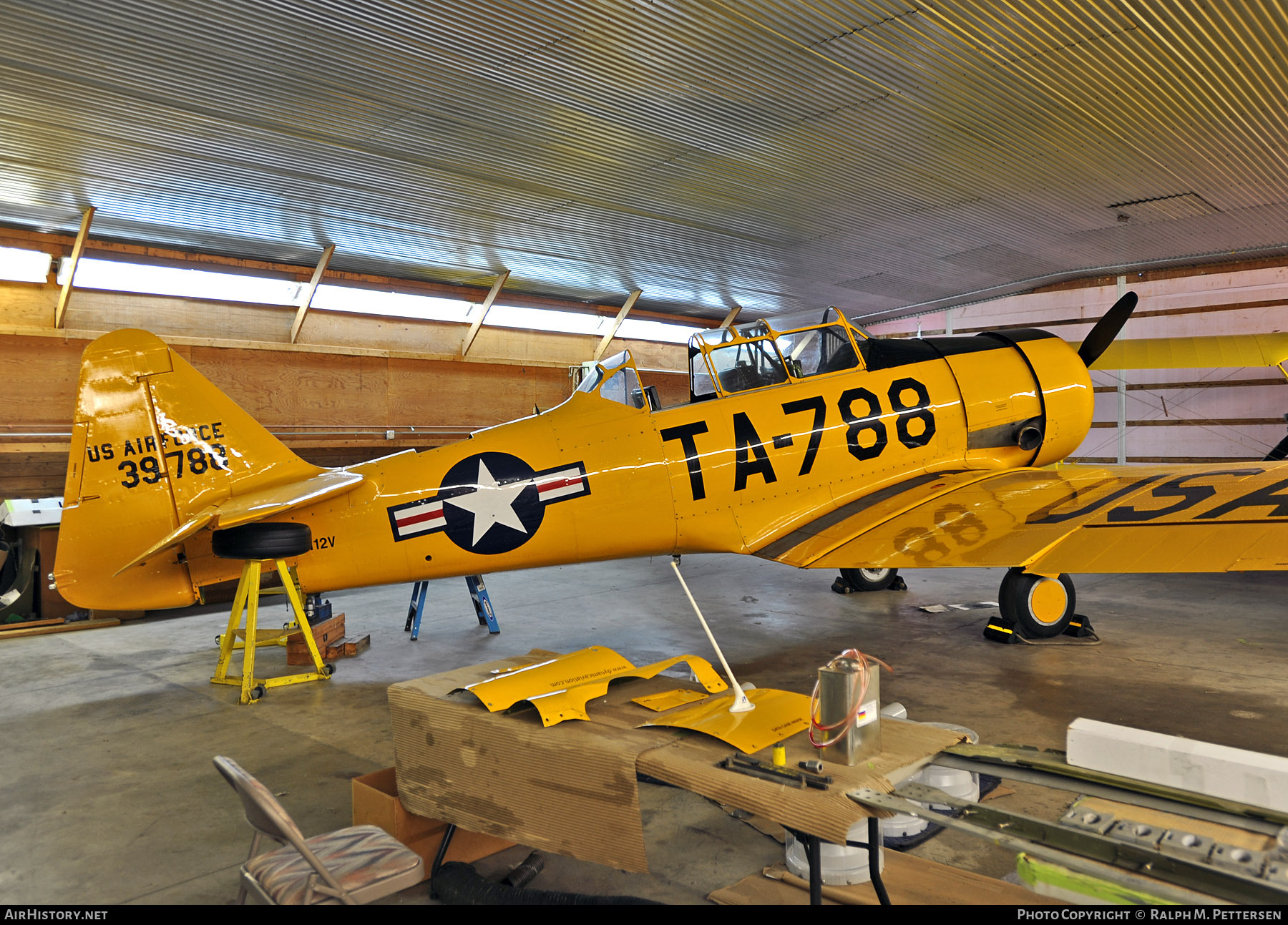 Aircraft Photo of N12V / 39-788 | North American AT-6G Texan | USA - Air Force | AirHistory.net #16173