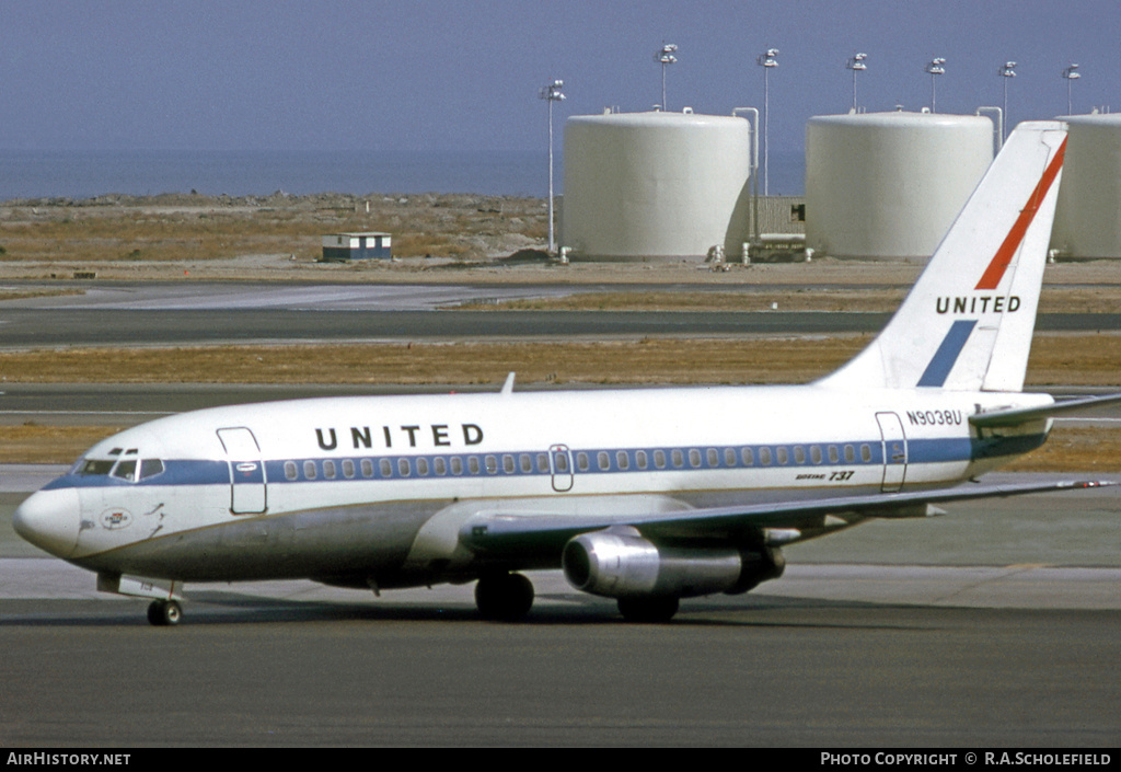Aircraft Photo of N9038U | Boeing 737-222 | United Air Lines | AirHistory.net #16263