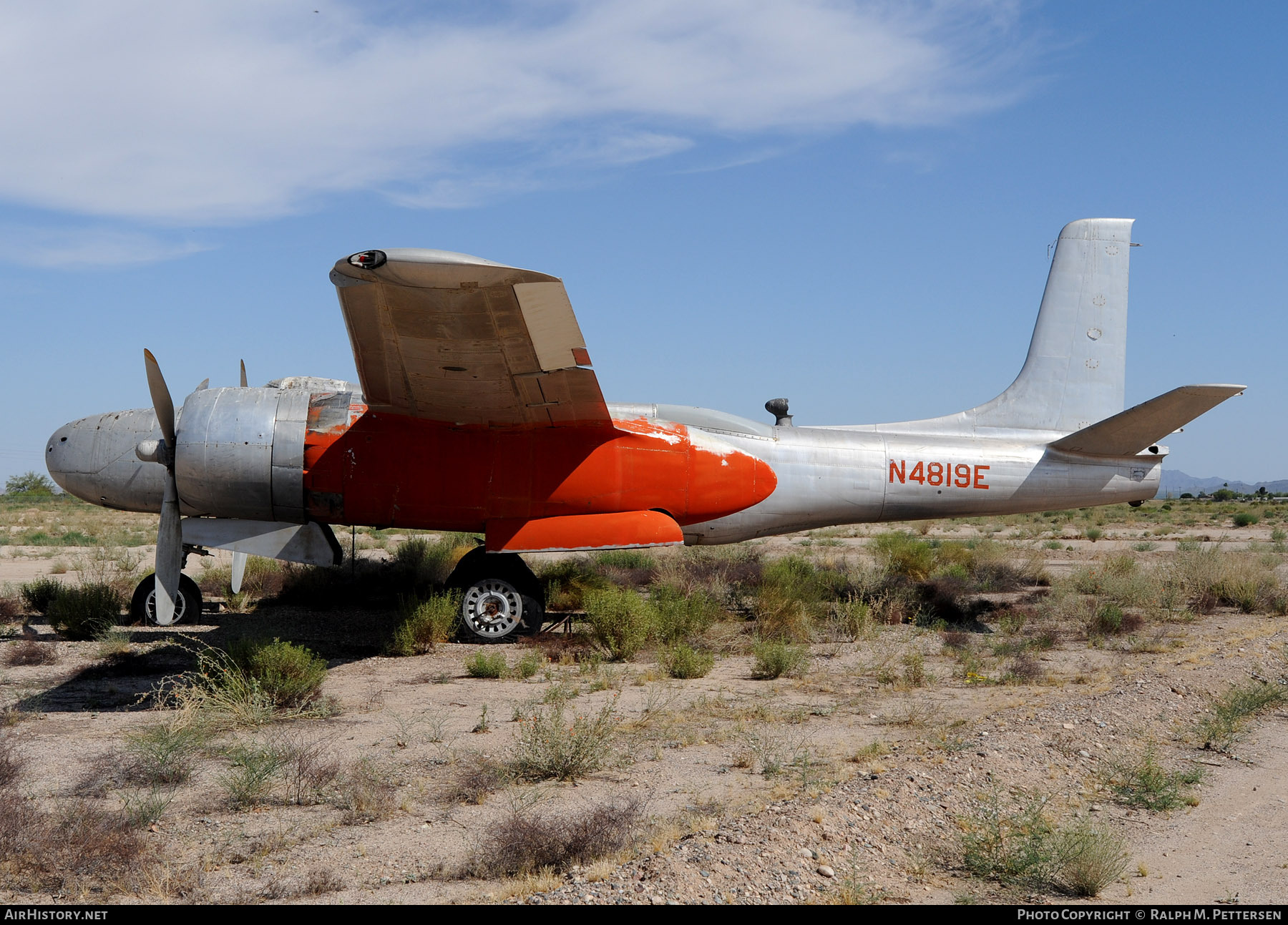 Aircraft Photo of N4819E | Douglas A-26B Invader | AirHistory.net #16345