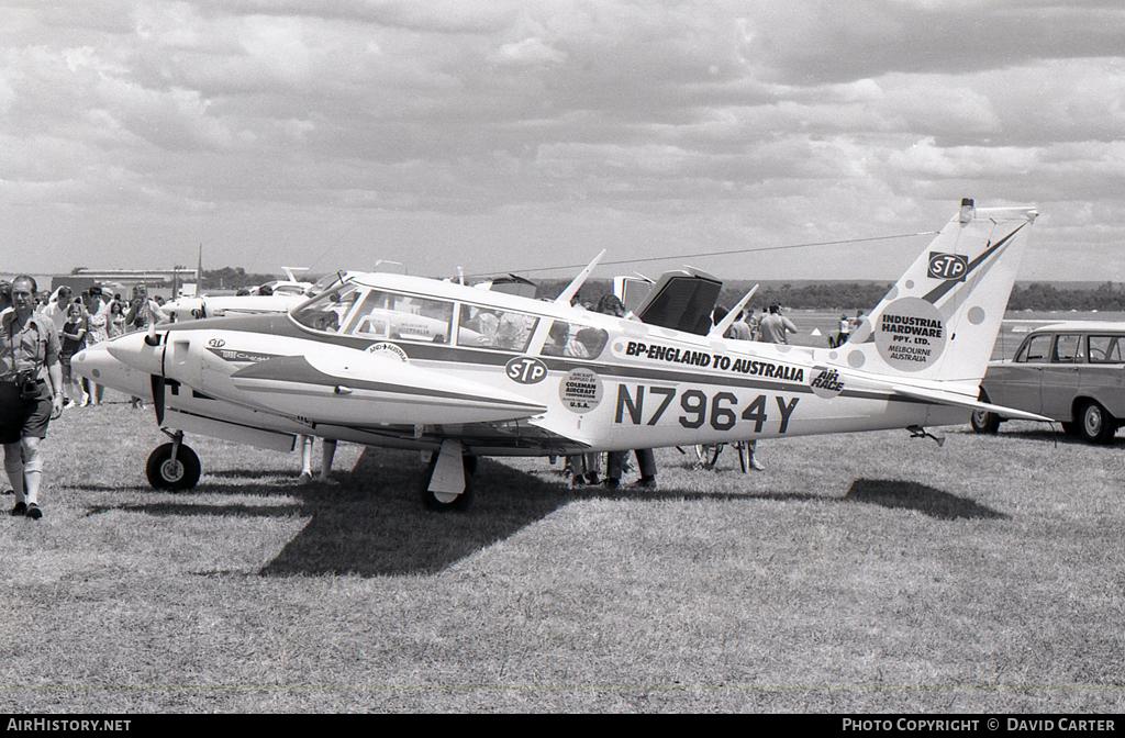 Aircraft Photo of N7964Y | Piper PA-30-160 Twin Comanche B | AirHistory.net #16398