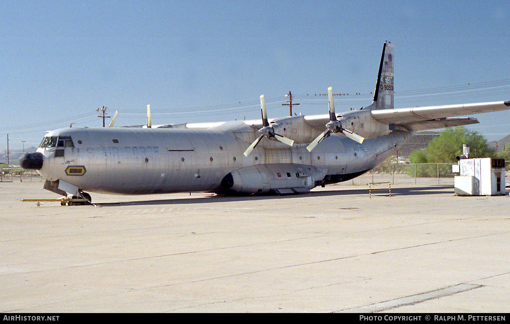 Aircraft Photo of N2276V / 0-90531 | Douglas C-133B Cargomaster | AirHistory.net #16466
