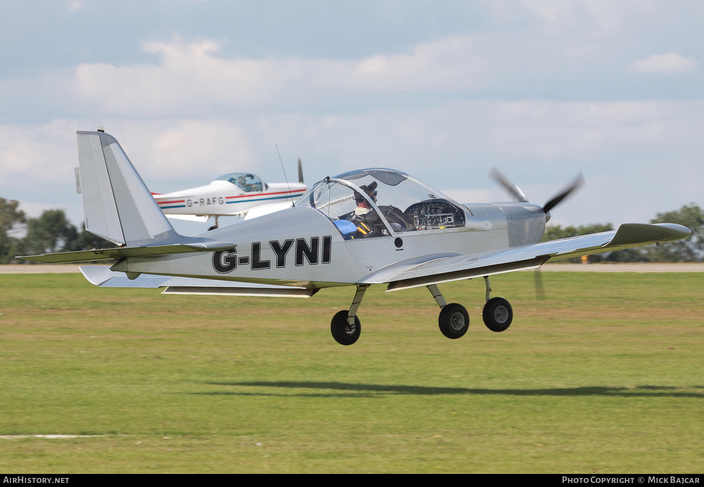 Aircraft Photo of G-LYNI | Evektor-Aerotechnik EV-97 Eurostar | AirHistory.net #16545