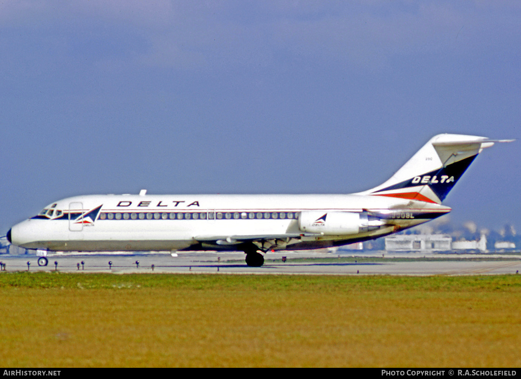 Aircraft Photo of N3308L | Douglas DC-9-14 | Delta Air Lines | AirHistory.net #16587