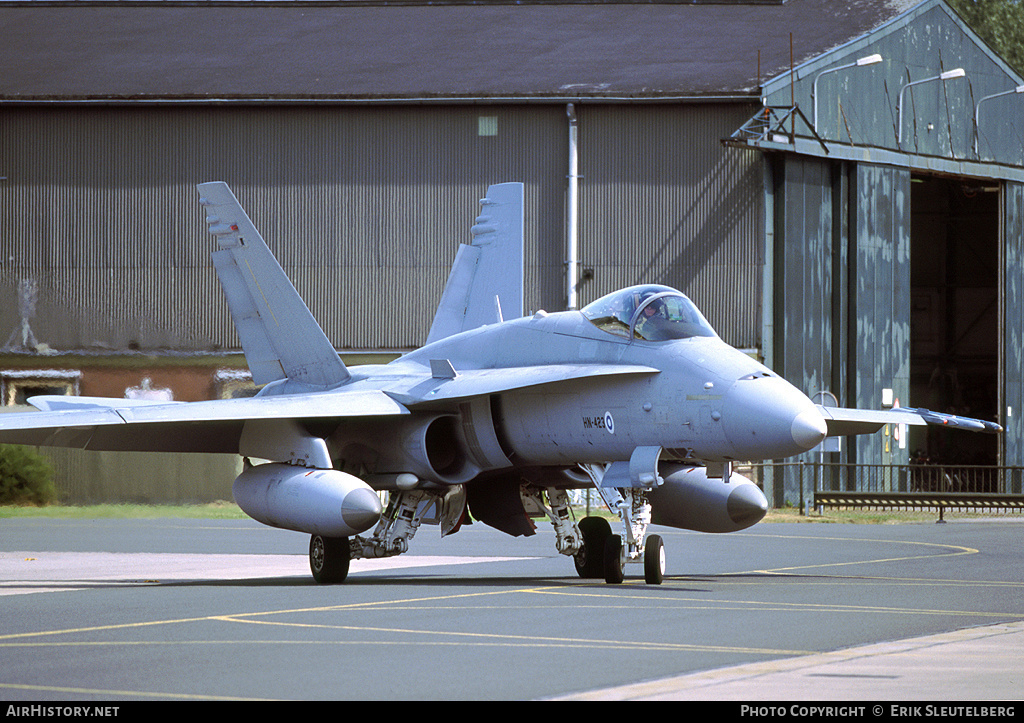 Aircraft Photo of HN-423 | McDonnell Douglas F-18C Hornet | Finland - Air Force | AirHistory.net #16887