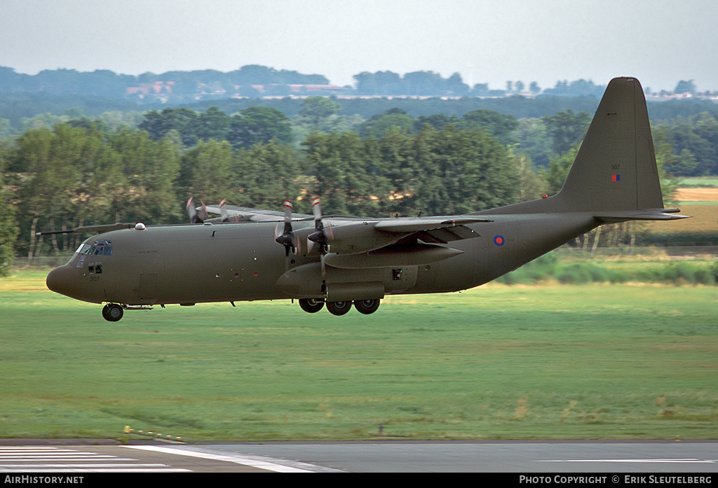 Aircraft Photo of XV307 | Lockheed C-130K Hercules C3 (L-382) | UK - Air Force | AirHistory.net #17043