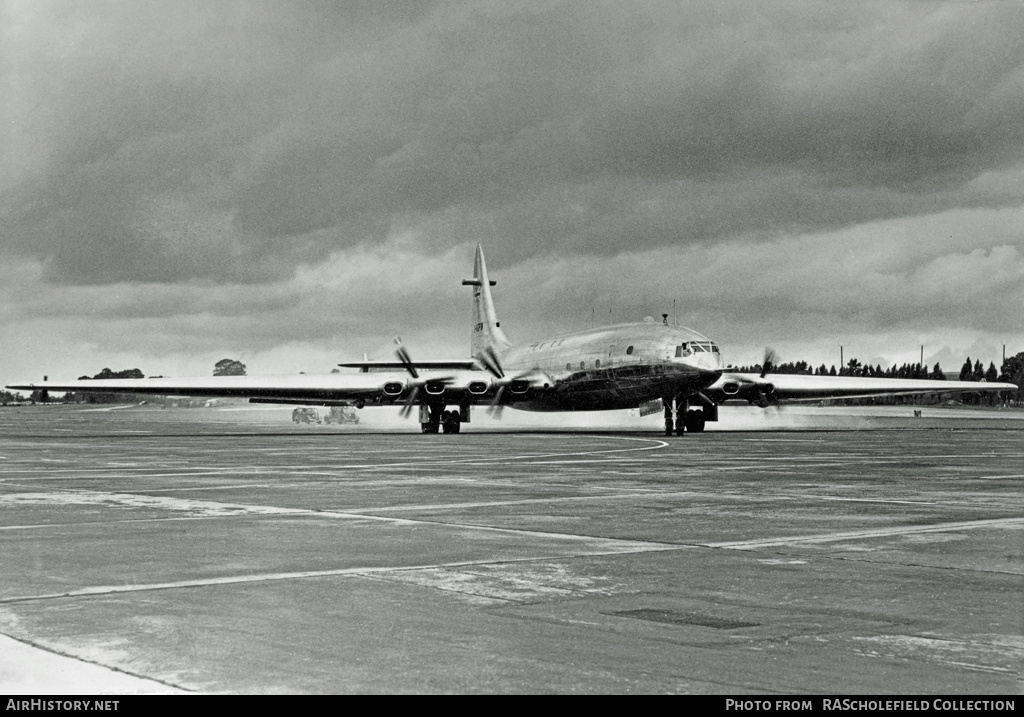 Aircraft Photo of G-AGPW | Bristol 167 Brabazon Mk1 | Bristol Aircraft | AirHistory.net #17071