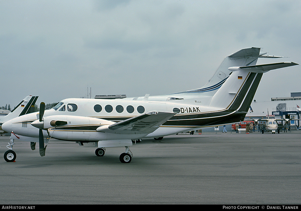 Aircraft Photo of D-IAAK | Beech 200 Super King Air | AirHistory.net #17106