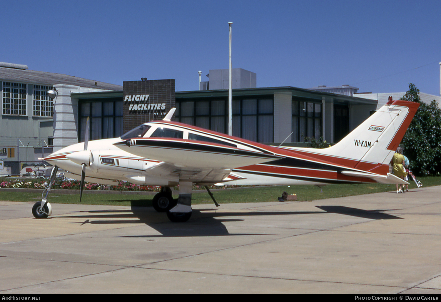 Aircraft Photo of VH-KOM | Cessna 310N | AirHistory.net #17115