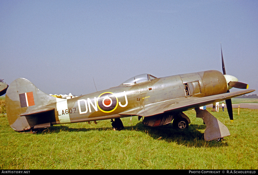 Aircraft Photo of LA607 | Hawker Tempest Mk2 | UK - Air Force | AirHistory.net #17163