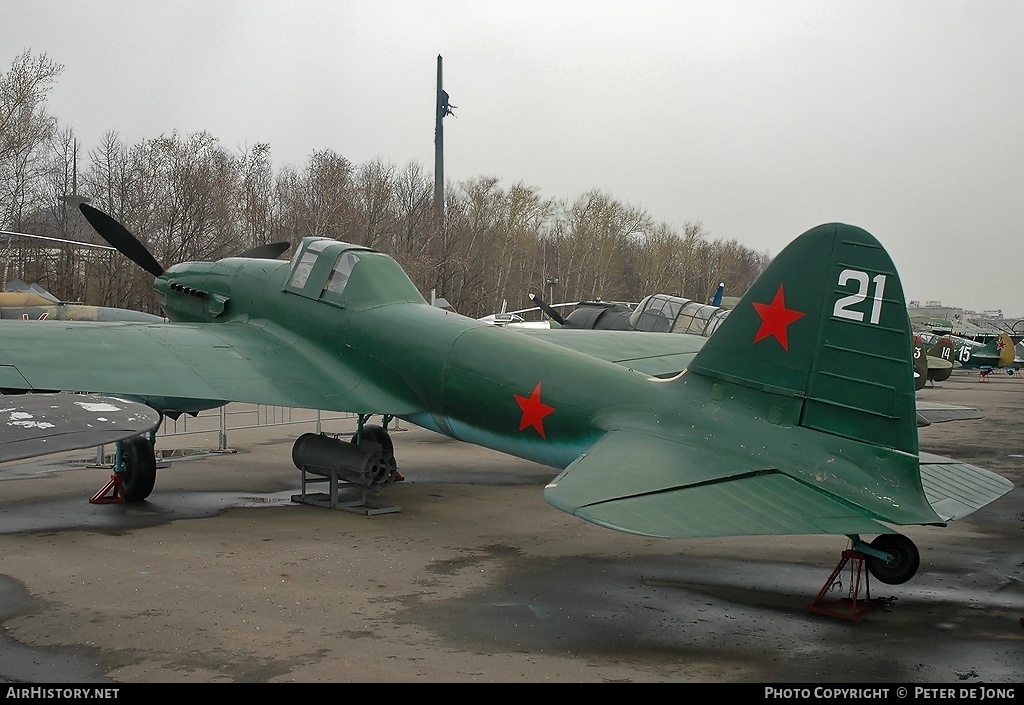 Aircraft Photo of 21 white | Ilyushin Il-2 Shturmovik | Soviet Union - Air Force | AirHistory.net #17228