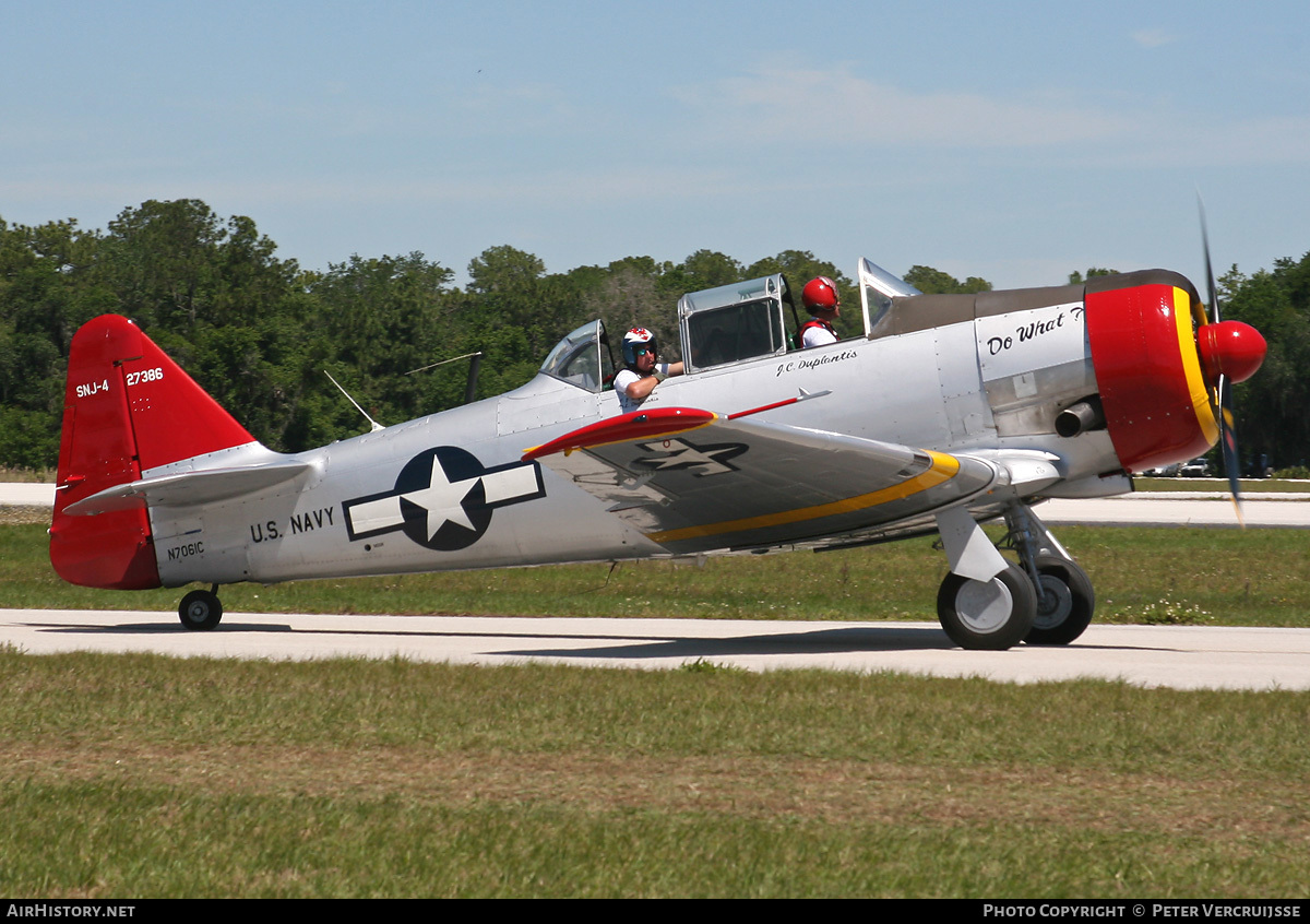 Aircraft Photo of N7061C / 27386 | North American SNJ-4 Texan | USA - Navy | AirHistory.net #17326