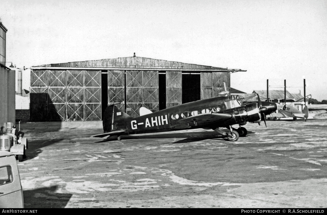 Aircraft Photo of G-AHIH | Avro 652A Nineteen Srs.1 | AirHistory.net #17722