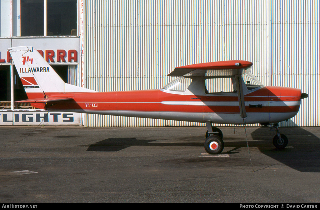 Aircraft Photo of VH-KXJ | Cessna 150G | Illawarra Flying School | AirHistory.net #17823