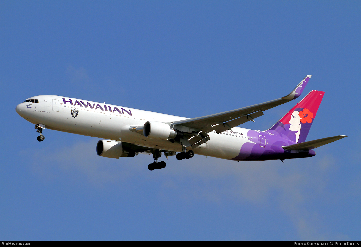 Aircraft Photo of N588HA | Boeing 767-3CB/ER | Hawaiian Airlines | AirHistory.net #17851