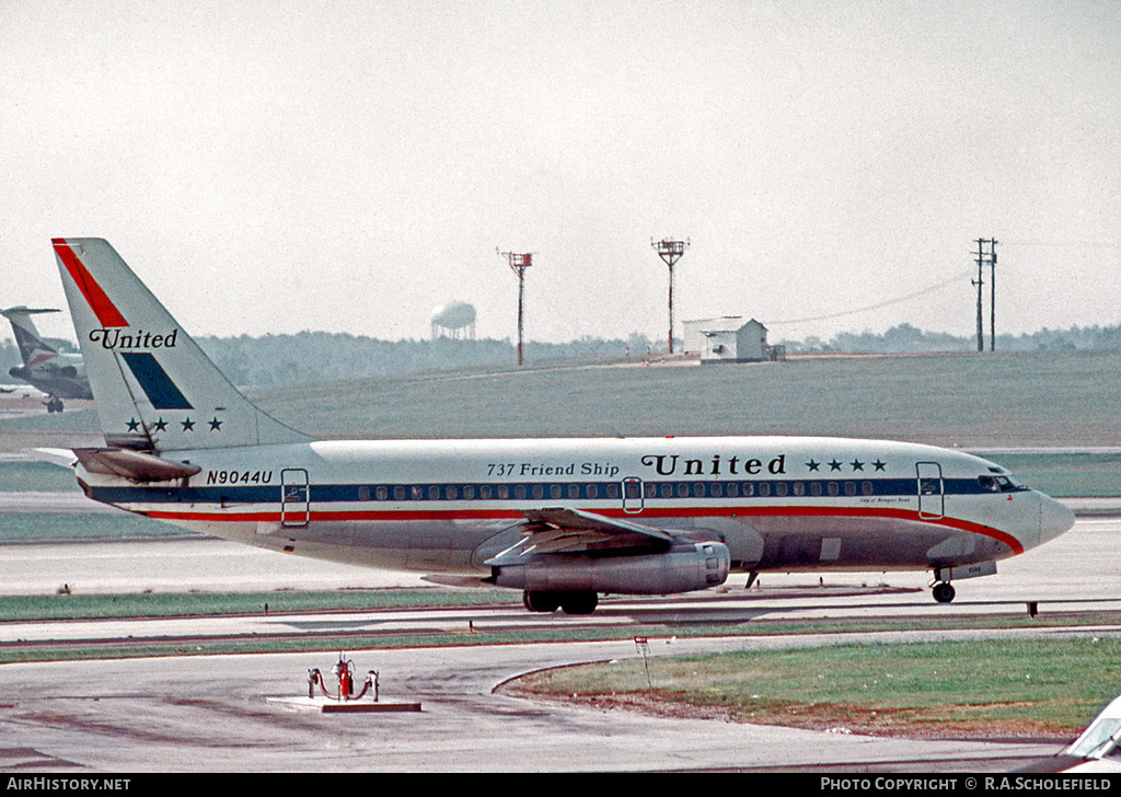 Aircraft Photo of N9044U | Boeing 737-222 | United Airlines | AirHistory.net #17866