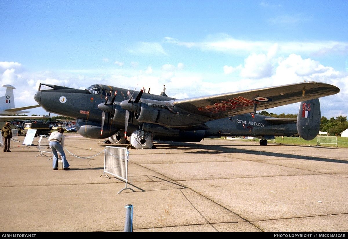 Aircraft Photo of WR965 | Avro 696 Shackleton AEW2 | UK - Air Force | AirHistory.net #17884