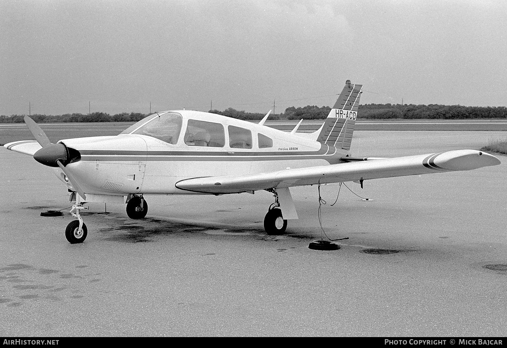 Aircraft Photo of HR-ACD | Piper PA-28R-200 Cherokee Arrow | AirHistory.net #17909