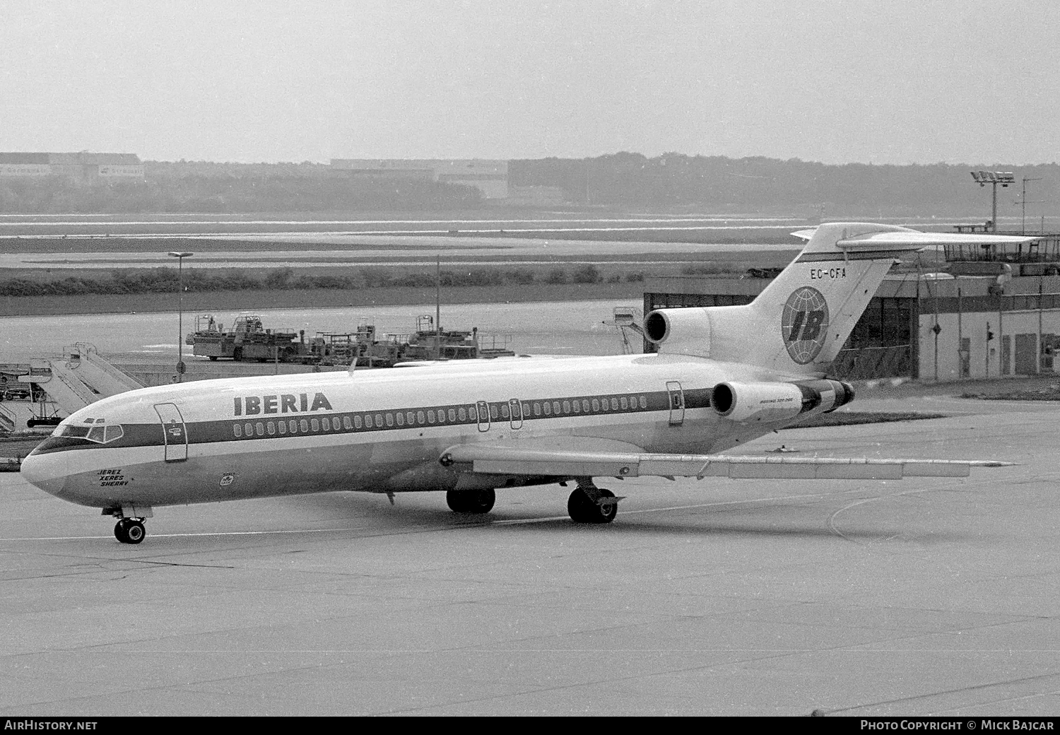 Aircraft Photo of EC-CFA | Boeing 727-256/Adv | Iberia | AirHistory.net #17933