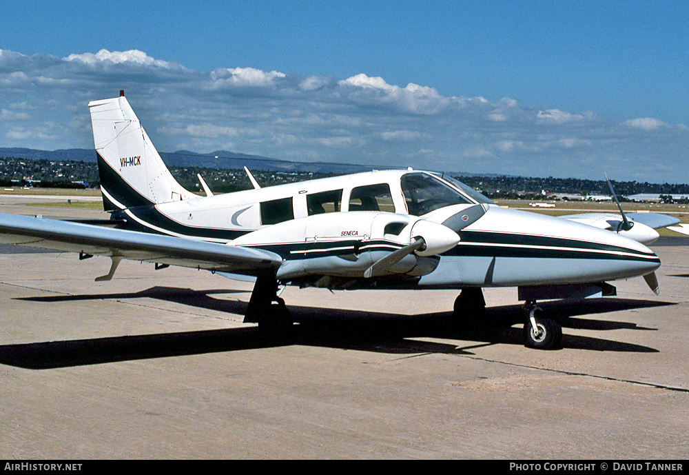 Aircraft Photo of VH-MCK | Piper PA-34-200 Seneca | AirHistory.net #17950