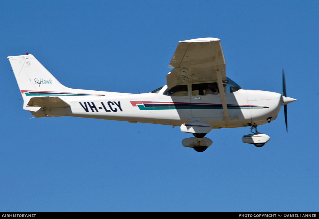 Aircraft Photo of VH-LCY | Cessna 172R Skyhawk | AirHistory.net #18003