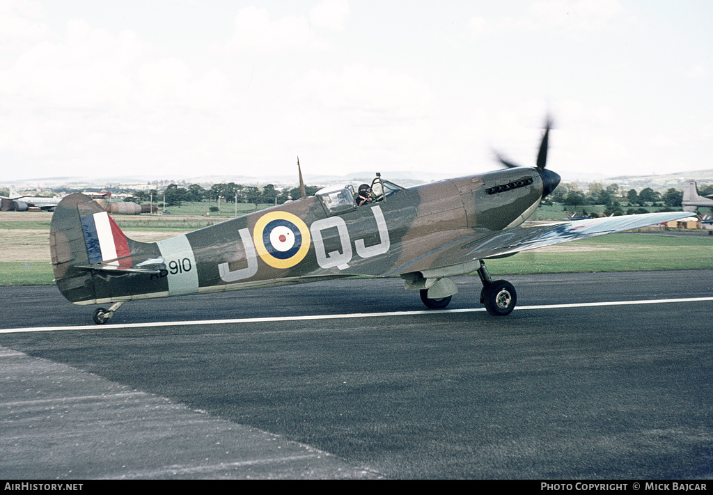 Aircraft Photo of AB910 | Supermarine 349 Spitfire LF5B | UK - Air Force | AirHistory.net #18033
