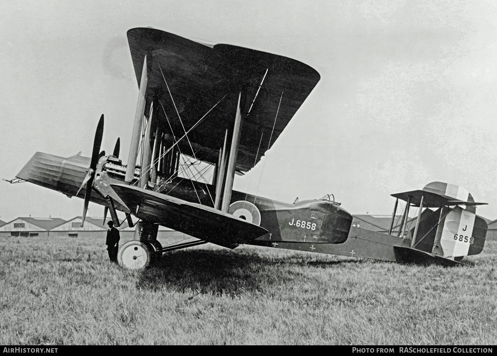 Aircraft Photo of J6858 | Armstrong Whitworth Sinaia I | AirHistory.net #18137