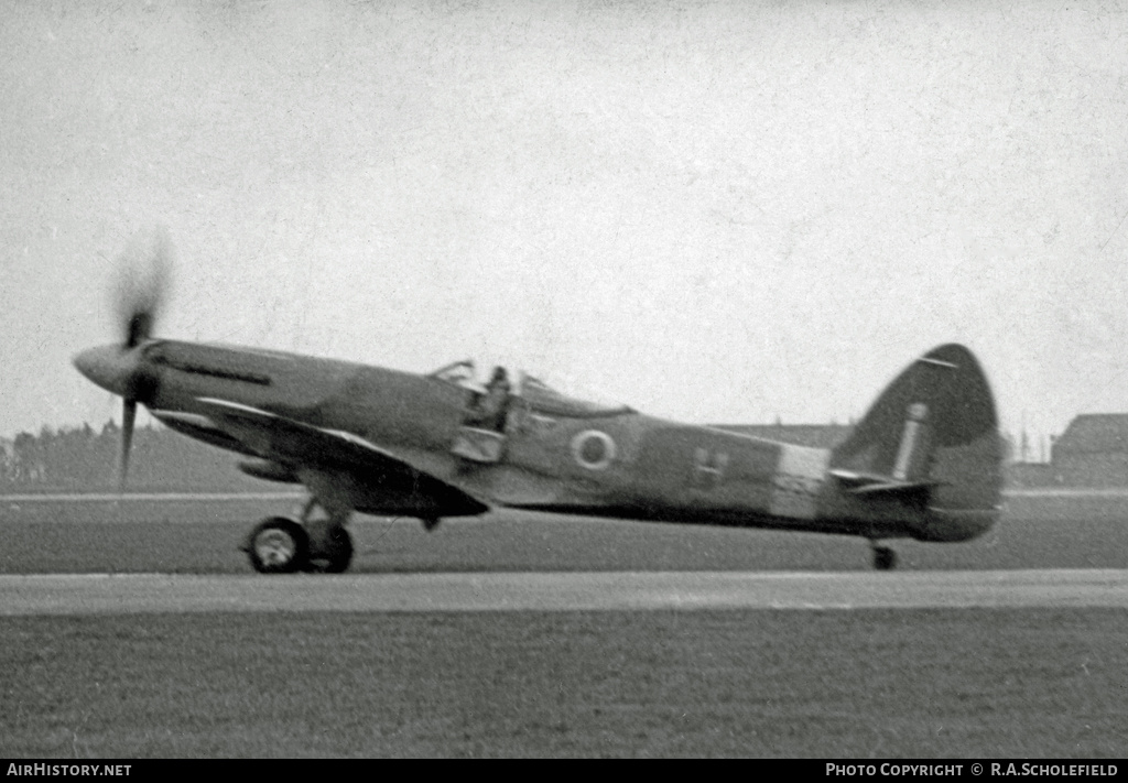 Aircraft Photo of PK353 | Supermarine 356 Spitfire F22 | UK - Air Force | AirHistory.net #18145