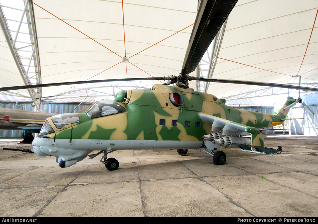 Aircraft Photo of 15299 | Mil Mi-24D | Kyrgyzstan - Air Force | AirHistory.net #18172