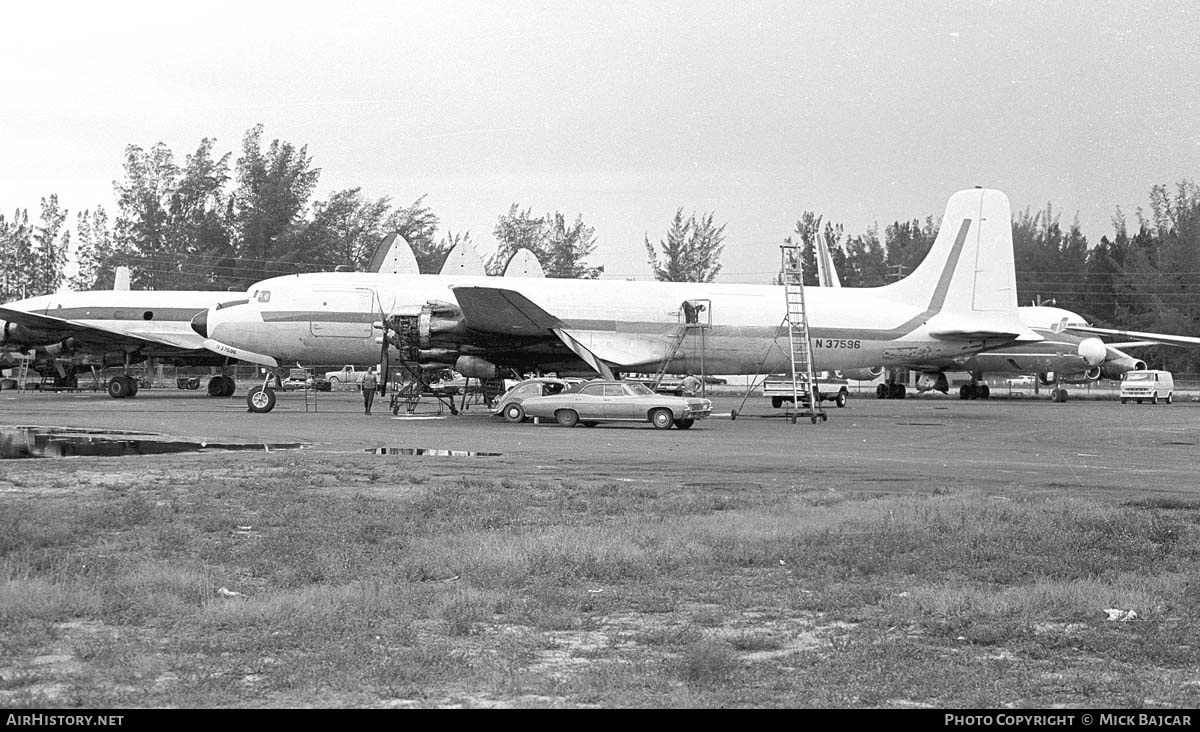 Aircraft Photo of N37596 | Douglas DC-6A | AirHistory.net #18184