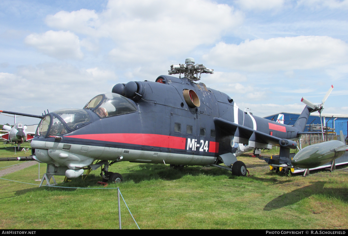 Aircraft Photo of 06 red | Mil Mi-24D | AirHistory.net #18287