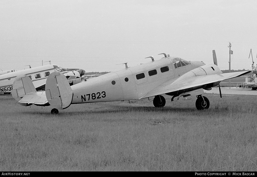 Aircraft Photo of N7823 | Beech D18S | AirHistory.net #18514