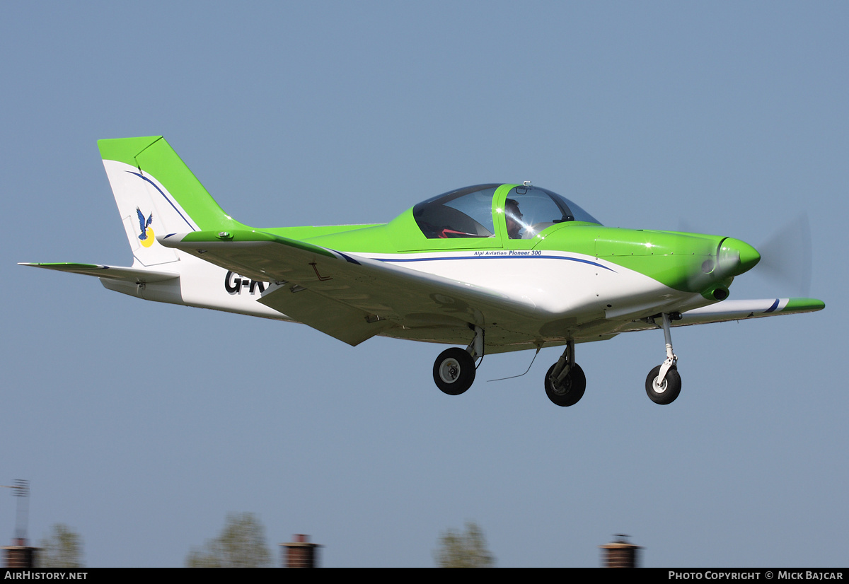 Aircraft Photo of G-KITH | Alpi Pioneer 300 | AirHistory.net #18515