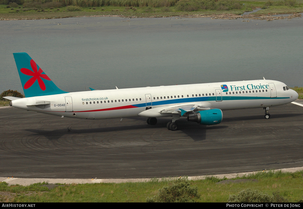 Aircraft Photo of G-OOAE | Airbus A321-211 | First Choice Airways | AirHistory.net #18520