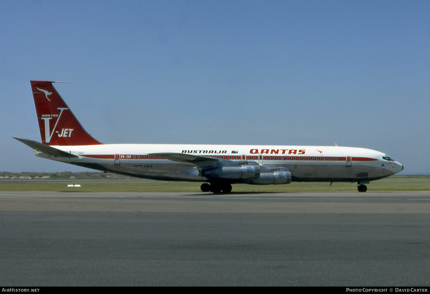 Aircraft Photo of VH-EAF | Boeing 707-338C | Qantas | AirHistory.net #18701