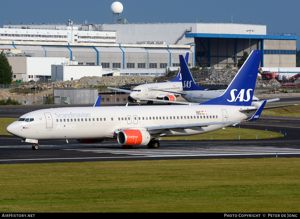 Aircraft Photo of LN-RGC | Boeing 737-86N | Scandinavian Airlines - SAS | AirHistory.net #18702