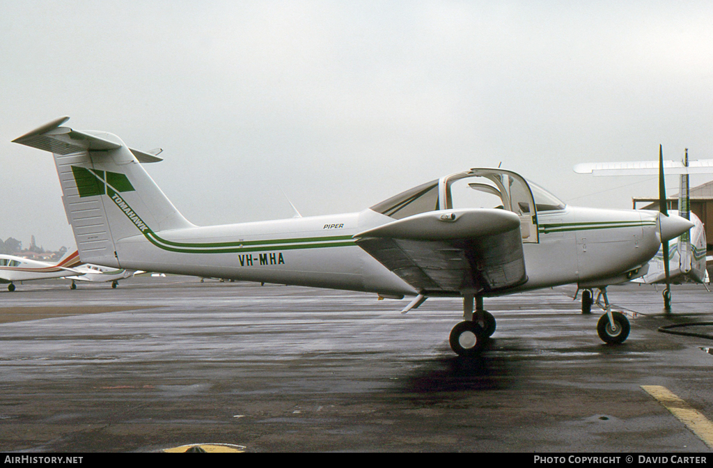 Aircraft Photo of VH-MHA | Piper PA-38-112 Tomahawk | AirHistory.net #18746