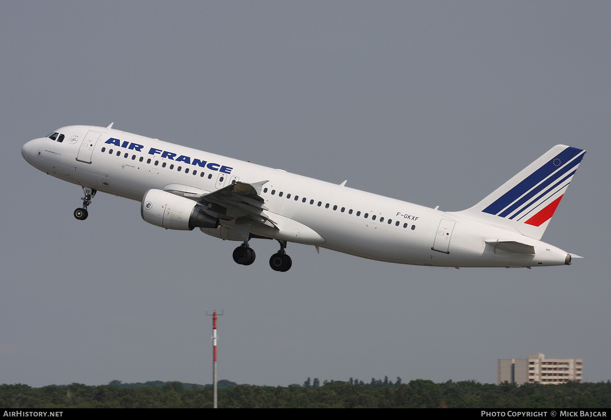 Aircraft Photo of F-GKXF | Airbus A320-214 | Air France | AirHistory.net #18778