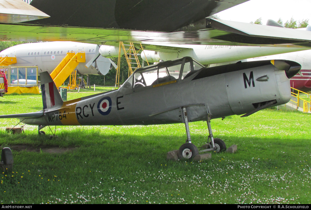 Aircraft Photo of WP784 | De Havilland Canada DHC-1 Chipmunk T10 | UK - Air Force | AirHistory.net #18786
