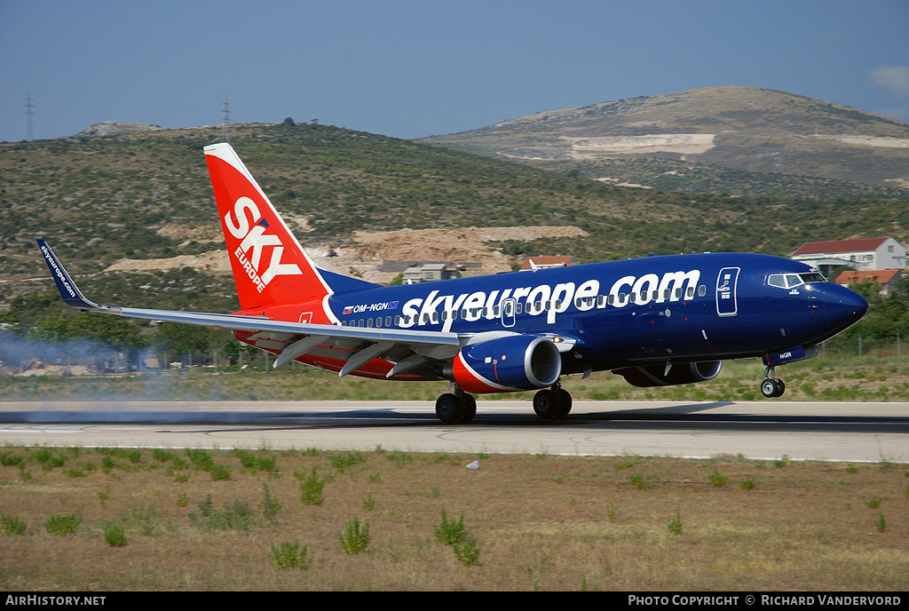 Aircraft Photo of OM-NGN | Boeing 737-7GL | SkyEurope Airlines | AirHistory.net #19170